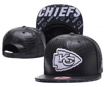 NFL Kansas City Chiefs Team Logo Black Snapback Adjustable Hat GS101