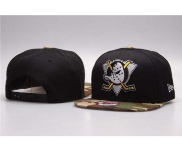 NHL Anaheim Ducks hats 7