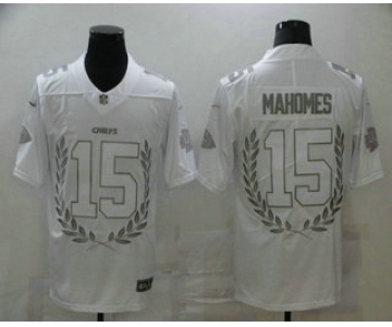 Men's Kansas City Chiefs #15 Patrick Mahomes White Commemorative Edition 2020 Vapor Untouchable Stitched NFL Nike Limited Jersey