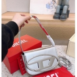 DIESEL ladies bag classic trend 2023 new Cygnus White UNI jingle bag super fire series fashion Joker portable shoulder bag (5)