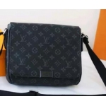 Women Luxurys Designers Bags Crossbody High Quality Handbags Womens Purses Shoulder Shopping Totes Bag (10)