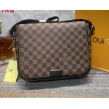 Women Luxurys Designers Bags Crossbody High Quality Handbags Womens Purses Shoulder Shopping Totes Bag (125)