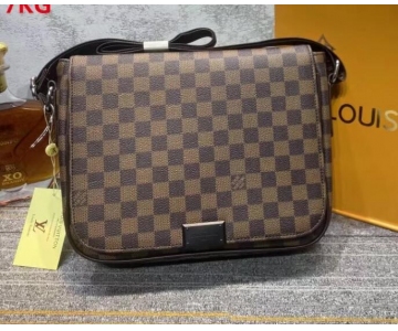 Women Luxurys Designers Bags Crossbody High Quality Handbags Womens Purses Shoulder Shopping Totes Bag (125)