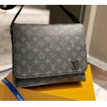 Women Luxurys Designers Bags Crossbody High Quality Handbags Womens Purses Shoulder Shopping Totes Bag (15)