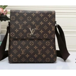 Women Luxurys Designers Bags Crossbody High Quality Handbags Womens Purses Shoulder Shopping Totes Bag (24)