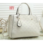 Women Luxurys Designers Bags Crossbody High Quality Handbags Womens Purses Shoulder Shopping Totes Bag (40)